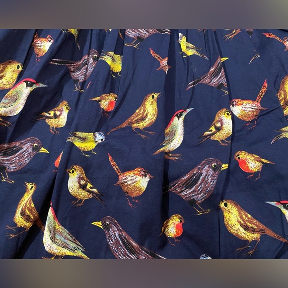 Pleated skirt with birds by Grace Karin - Picture 2 of 6